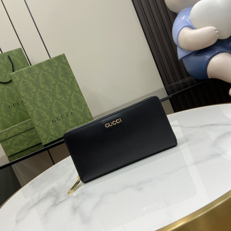 G*u*i wallets & purse
